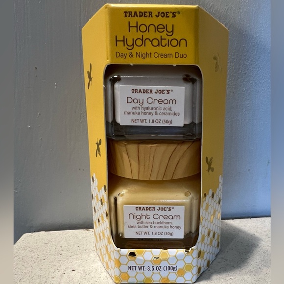 Brand New In Box. Trader Joe’s Honey Hydration Day & Night Cream  Duo - Picture 3 of 3
